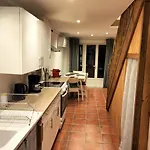 Domaine Hourcabis - 2 4 Et 6 Personnes בית נופש